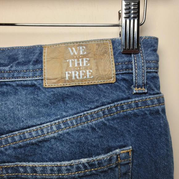 We The Free Free People Mid Rise Straight Jeans | Free People Jeans | Size 27 - Picture 9 of 10